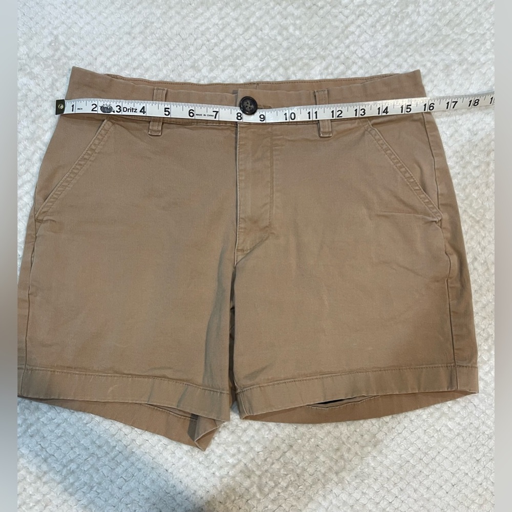 Chubbies Regular Fit Dark Beige Khaki 5.5”  Inseam Women’s Size 30 - Picture 3 of 5